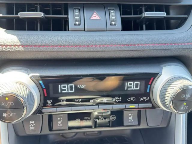 Suzuki Across : Hybridpower. Raum. Raffinesse. Effizienz Klima