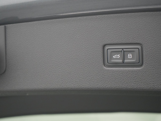 Audi Q8 55 TFSI Competition Quattro