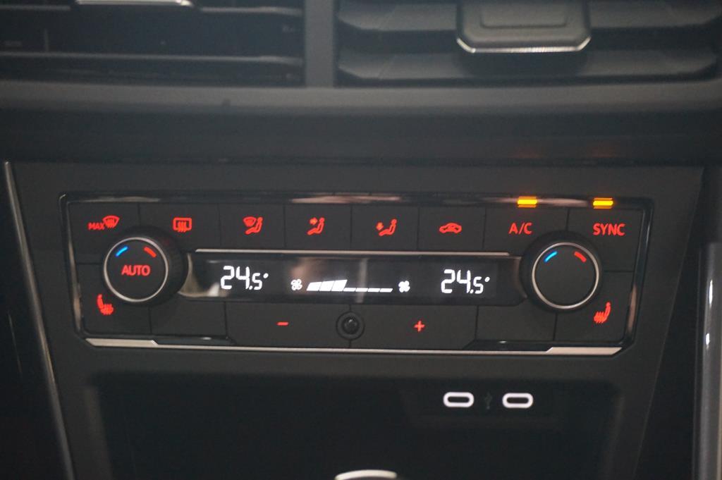 Volkswagen Polo DSG R-Line