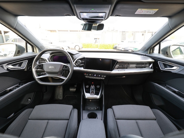 Audi Q4 e-tron SUV 45 e-tron Audi Q4 e-tron