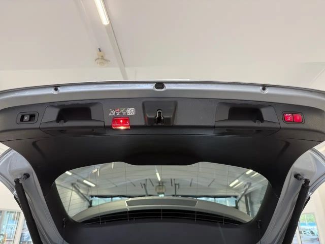 Mercedes-Benz GLA 200 4MATIC GLA 200 d