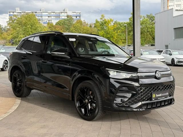 Volkswagen Tiguan 2.0 TSI DSG R-Line