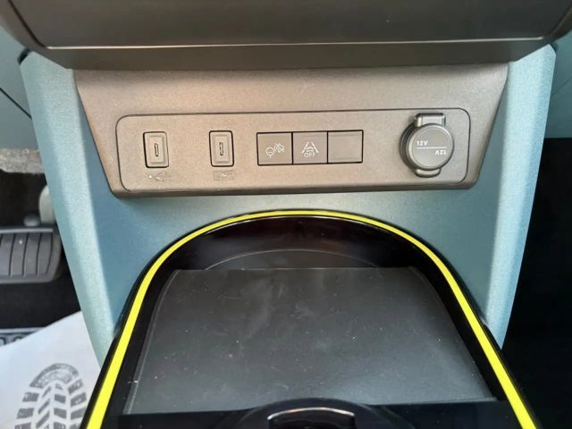 Fiat Grande Panda Hybrid 100 6-Gang eDCT Icon