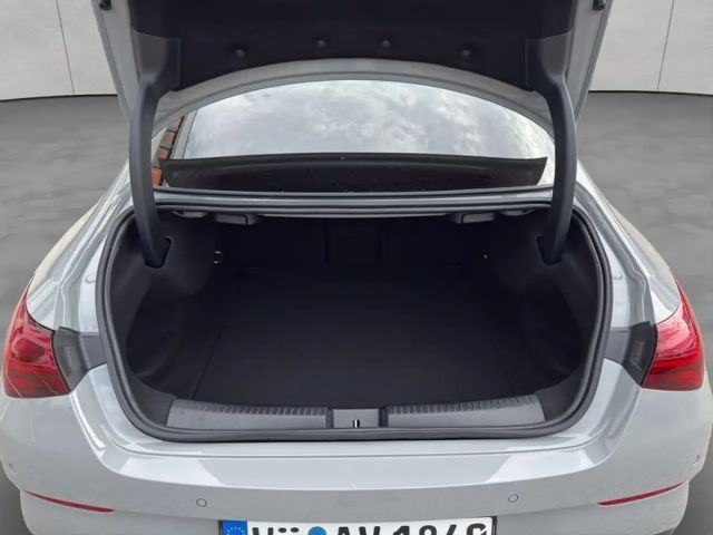 Mercedes-Benz CLA 180 Coupé