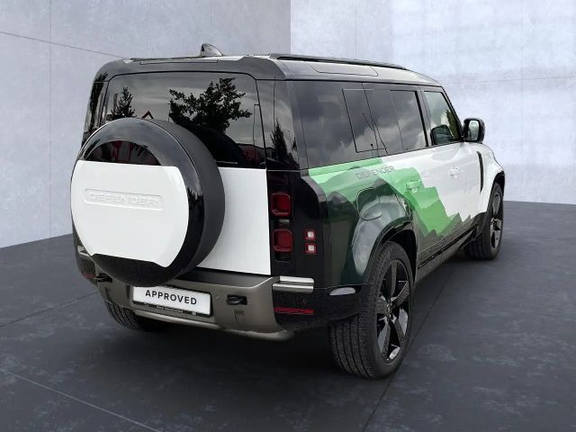 Land Rover Defender 110 D250 Dynamic SE