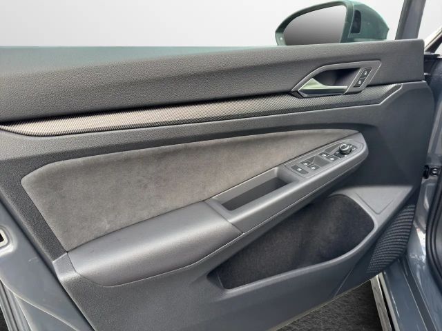 Volkswagen Golf 2.0 TDI DSG R-Line Variant