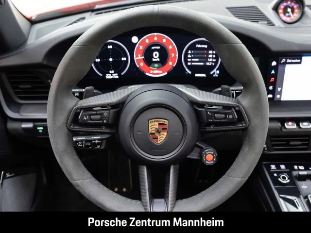 Porsche 992 4 Cabrio Carrera GTS