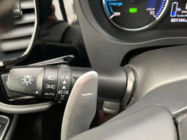 Mitsubishi Outlander 4WD PHEV