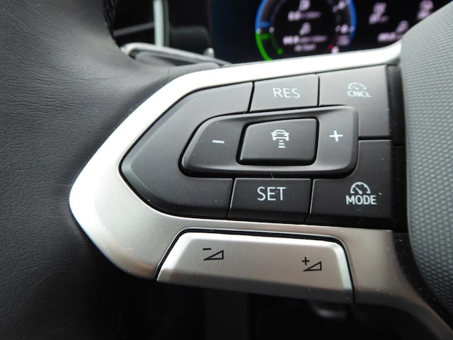 Volkswagen Passat PASSAT    1.5ELE  PH110 TSID6F