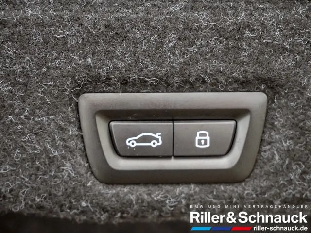 BMW 520 520d M-Sport Sedan