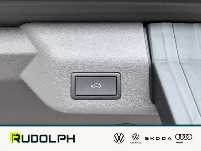 Volkswagen Multivan 2.0 TDI DSG Life T7