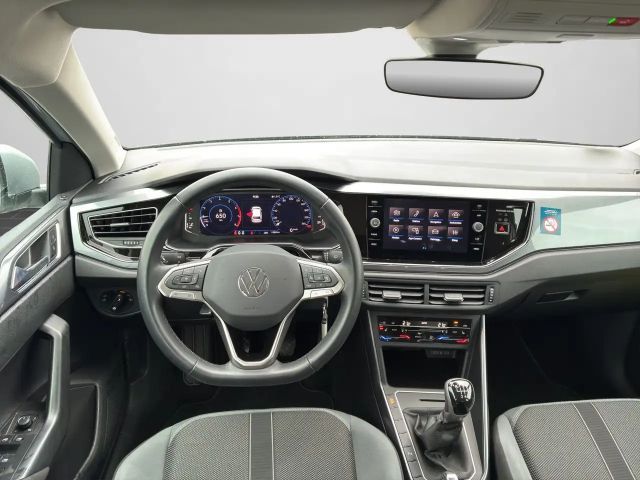 Volkswagen Polo 1.0 TSI IQ.Drive Style