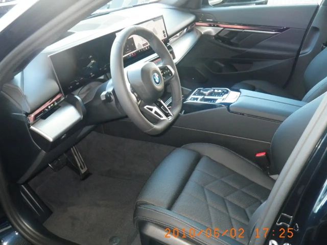 BMW i5 Sedan eDrive40