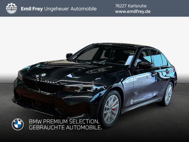 BMW 330 330i Sedan xDrive