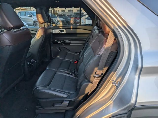 Ford Explorer Platinum Plug in Hybrid