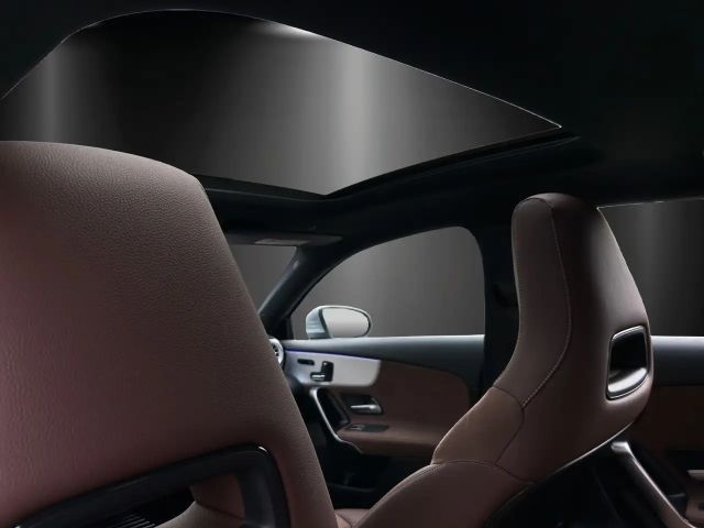 Mercedes-Benz A 250 4MATIC AMG Line