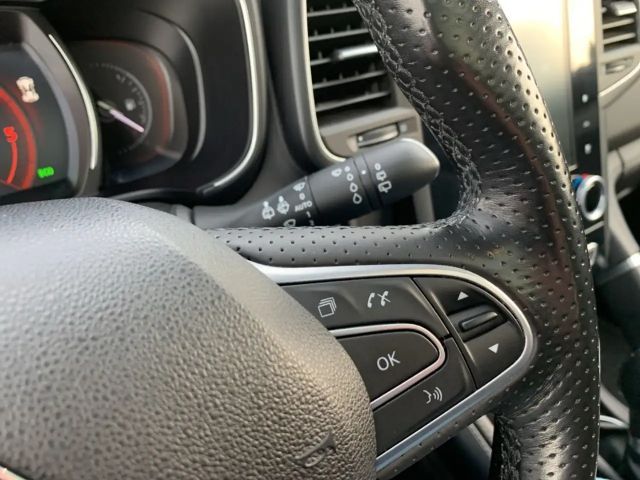 Renault Koleos Blue Initiale Paris