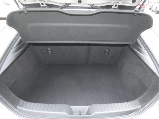 Mazda 3 SkyActiv Takumi e-Skyactiv