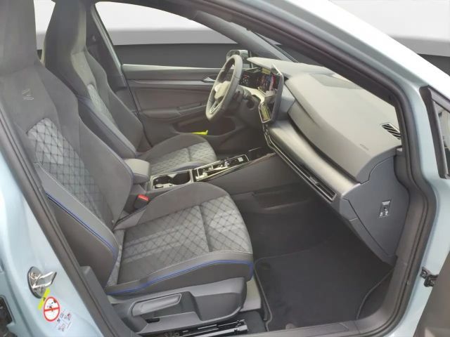 Volkswagen Golf IQ.Drive R-Line