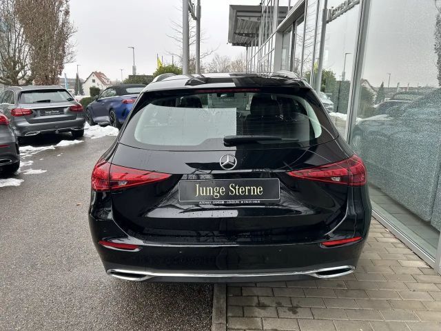 Mercedes-Benz C 200 AVANTGARDE C 200 d Estate