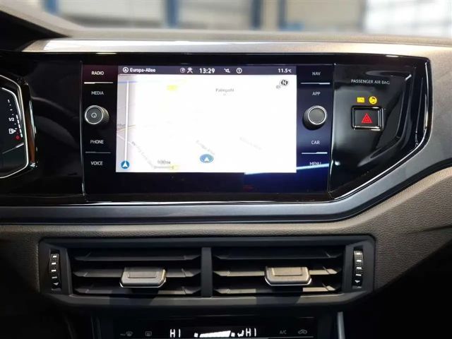 Volkswagen Polo 1.0 TSI DSG Style