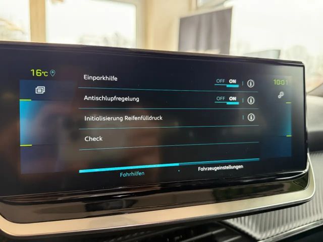 Peugeot E-2008 Allure Pack