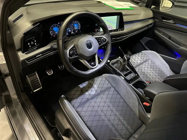 Volkswagen Golf 1.5 TSI R-Line Style