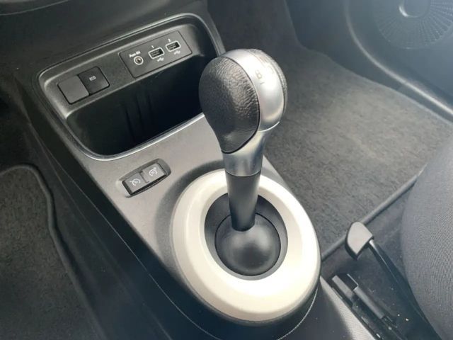 Renault Twingo E-Tech Techno