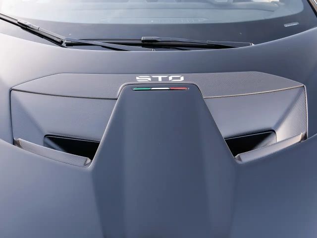 Lamborghini Huracan n STO Nero Noctis Semilucido