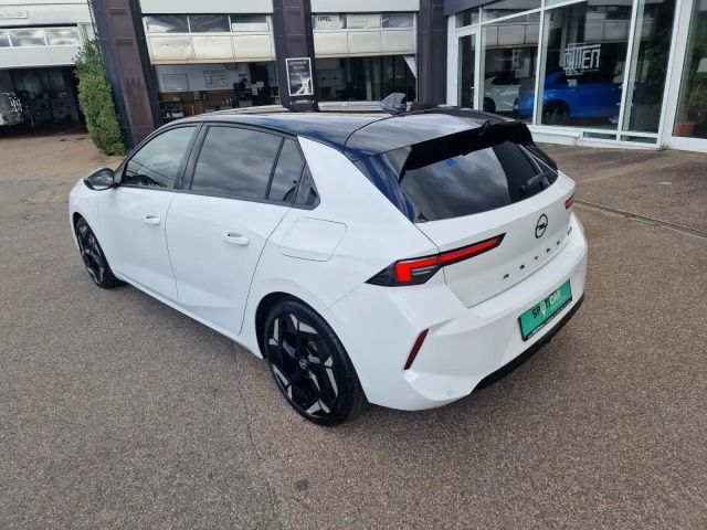 Opel Astra GSe