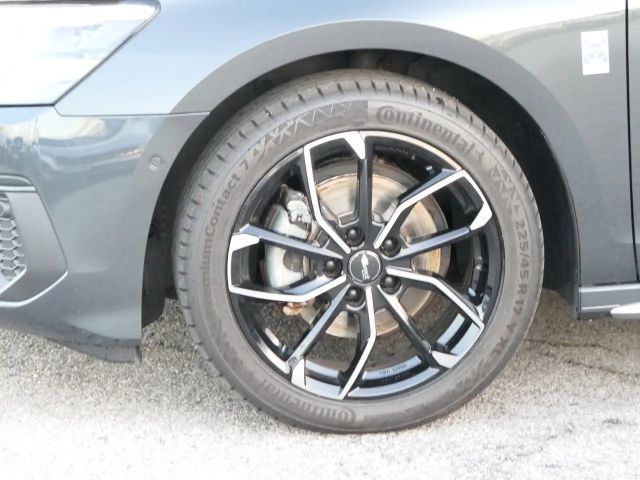 Audi A3 30 TFSI Sedan