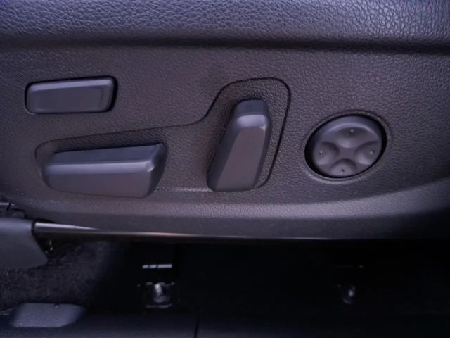 Hyundai Santa Fe Hybrid