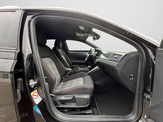 Volkswagen Polo 2.0 TSI DSG GTI