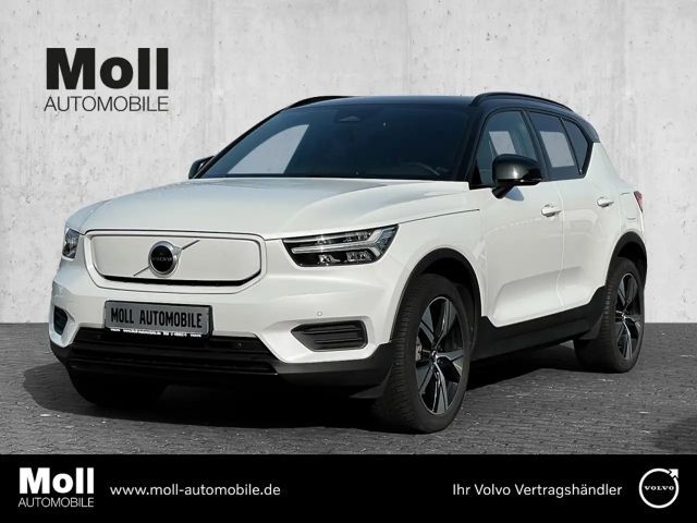 Volvo XC40 AWD Plus Recharge Twin Engine