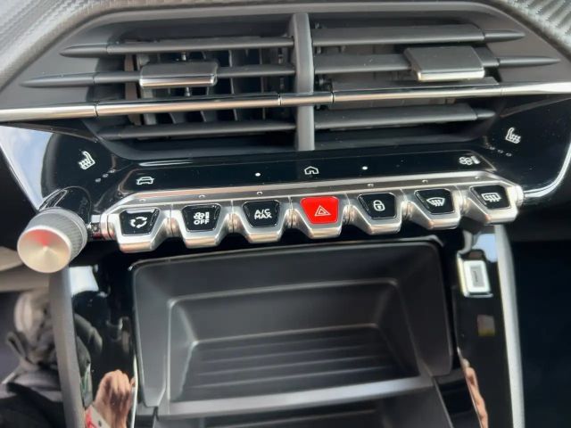 Peugeot 2008 1.2 145 S tyle LED+SHZ+KlimaA+PDC+Facelift