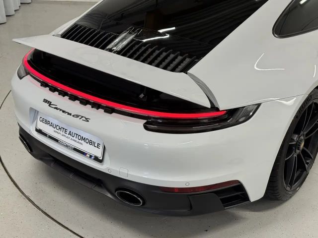 Porsche 911 Carrera Coupé GTS