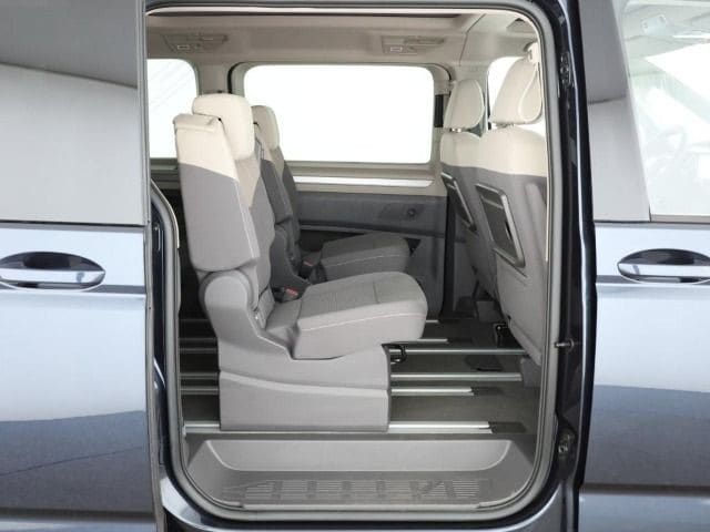 Volkswagen Multivan 2.0 TDI DSG Life T7