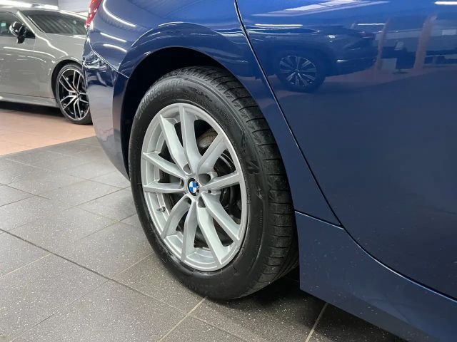 BMW 320 320d Touring xDrive