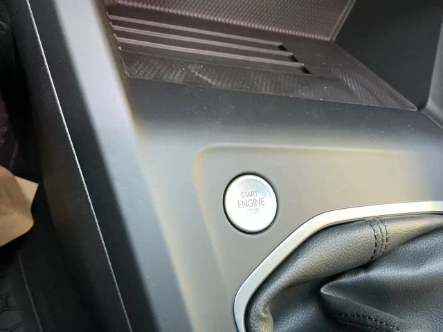 Volkswagen Golf Rabbit TSI