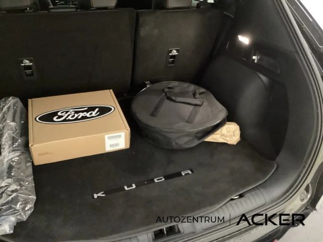 Ford Kuga Plug in Hybrid ST Line X