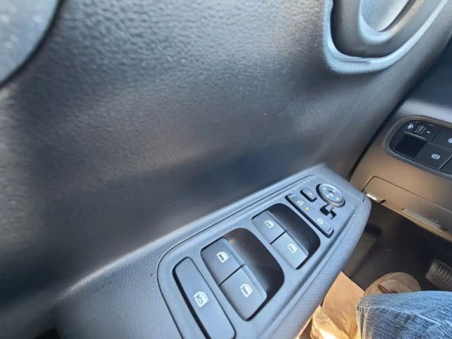 Hyundai INSTER 49 kWh