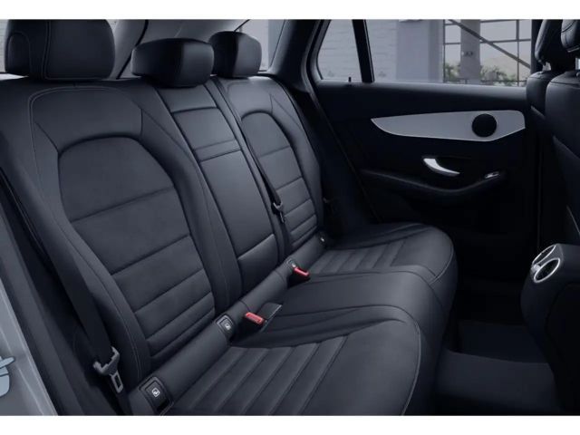 Mercedes-Benz GLC 200 4MATIC AMG Line