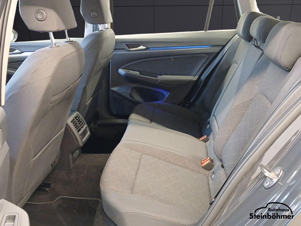 Volkswagen Golf 1.5 eTSI DSG Life Variant