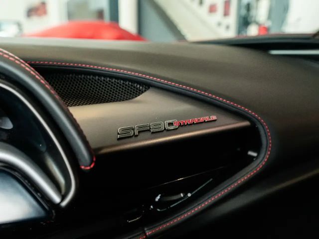 Ferrari SF90 Stradale