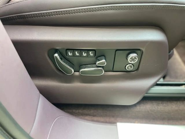 Bentley Bentayga V8