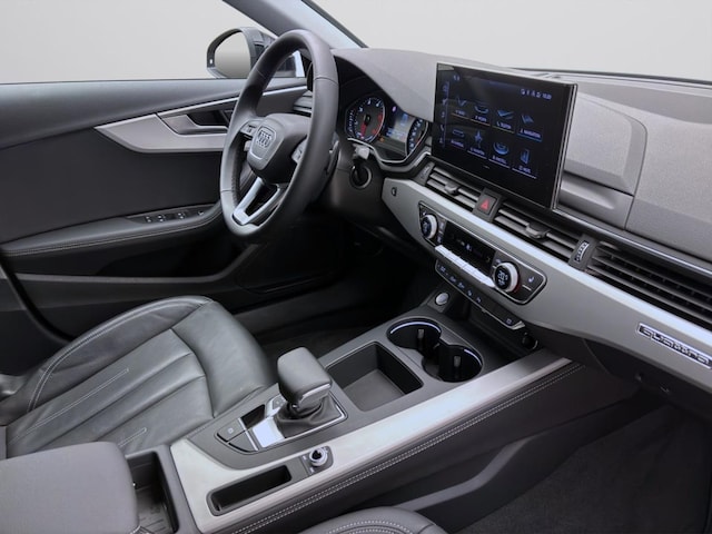 Audi A4 40 TDI Quattro S-Tronic Sedan