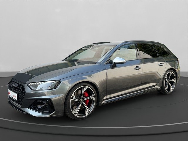 Audi RS4 Avant Quattro