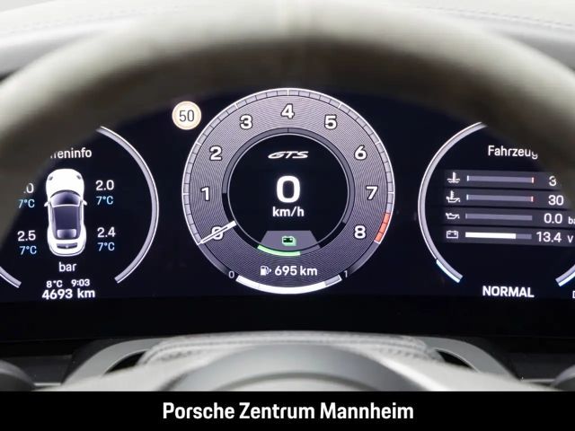 Porsche 992 Cabrio Carrera GTS