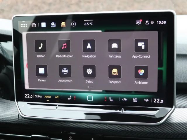 Volkswagen Golf DSG R-Line Variant