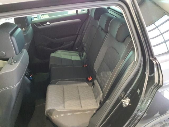 Volkswagen Passat 1.5 TSI Business DSG Variant